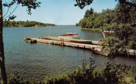 Northern Lake Boat Harbor Minnesota Mn ~1955 Postcard - £8.04 GBP
