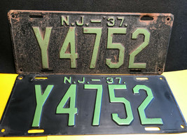 Vtg Metal Y4752 NJ &#39;37 Automobile/Automotive License Plates Black/Green Set - £158.45 GBP