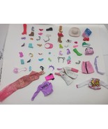 Doll Shoes Accessories Mismatched Shoes Boots Clothes 50+ Pcs Barbie and... - $316.71 MXN