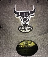 Chicago Bulls Hat Fitted Size 7 1/4 New Era 59FIFTY Gray Black Windy City - $35.89
