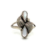 Vintage Sterling Silver Native American Navajo MOP Shell Leaf Ring Band sz 7 1/2 - $39.59