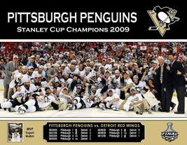 2009 PITTSBURGH PENGUINS TEAM 8X10 PHOTO NHL PICTURE STANLEY CUP CHAMPS - $4.94