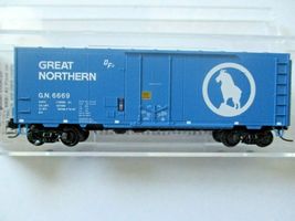 Micro-Trains # 07400037 Great Northern 40&#39; Standard Box Car N-Scale - $35.54 CAD