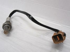 OEM 2001 Hyundai XG300 Right Side O2 Oxygen Sensor 39210-39015 - £40.72 GBP