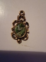 Vintage 50&#39;s GREEN JADE STONES Bead Cluster Clip On Earrings Pendant Hol... - £11.74 GBP