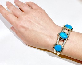 Vintage Navajo Sterling Silver bright blue Turquoise Bracelet - $327.75