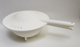 Vintage Tupperware Colander Strainer2-Piece Locking Lid White Plastic - £23.32 GBP