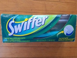 Swiffer In Box Floor Mop Sweeper W/8 Dry Thick Disposal Cloths Easy Asse... - £11.01 GBP
