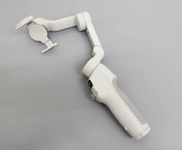 DJI Osmo Mobile 7 Smartphone 3-Axis Gimbal Stabilizer - Gray image 4