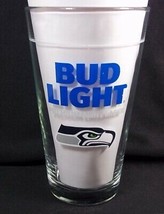 Bud Light Seattle Seahawks logo pint glass 1982 on base - £7.25 GBP