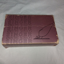 Vintage Singer Electric Scissors Original Box Pink, Sewing Crafts (WORKING) - $7.94