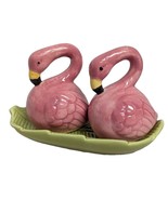 Pink Flamingos Salt &amp; Pepper Shakers on Green Leaf Tray Ceramic Kitchen ... - $27.58 CAD