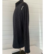Reebok Sport Athletic Long sleeved Shirt Men&#39;s 2XL - $495.02 MXN