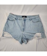 Hollister Ultra High Rise Mom Shorts Size 33 Denim Jean Cut Off Cotton - $27.53 CAD
