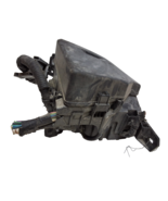 09 10 11 12 13 14 Toyota Corolla Matrix 1.8 L engine fuse box assembly OEM - $67.68 CAD