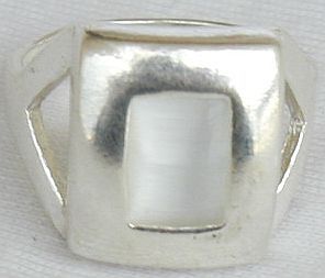 White cat eye silver ring