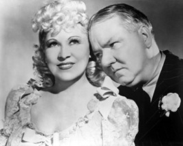 Mae West and W.C. Fields in My Little Chickadee studio pose heads together 16x20 - £55.87 GBP