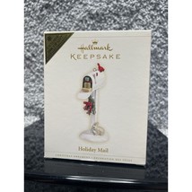 Holiday Mail`2006`The Bunny Keeps Watch While Bird Sits On Top Hallmark ... - £9.88 GBP