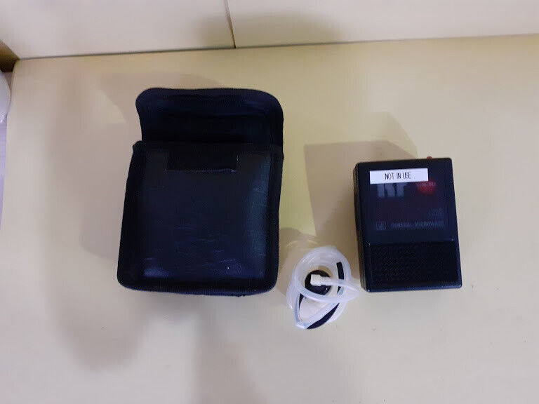 General Microwave RF 60a Radiation Badge Strahlung Detector - $216.70