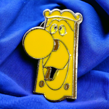 Disney Trading Pin Alice in Wonderland Icons Yellow Doorknob 2017 - $7.91