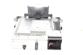 07-10 MINI COOPER CD Player F4186 image 6