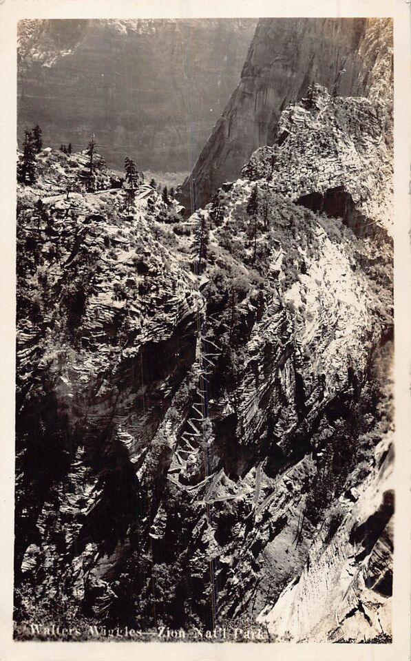 ZION NATIONAL PARK UT~WALTER'S WIGGLES~1930s UNION PACIFIC REAL PHOTO POSTCARD - £8.65 GBP
