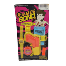 VINTAGE 1992 JAMES BOND JR SECRET AGENT SET NEW IN PACKAGE BADGE WATCH P... - $17.10
