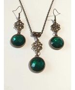emerald green bronze jewelry set Victorian green set necklace earrings B... - $73.24 CAD