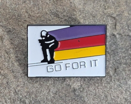 GO FOR IT Skier Rainbow Motivational Resorts Travel Ski Souvenir Lapel Hat Pin - £6.38 GBP