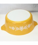 VINTAGE PYREX 475B 2.5 Quart Butterfly Gold CASSEROLE DISH 8.75&quot; Dia x 3... - $14.69