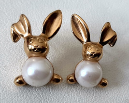 Bunny Rabbit PIERCED Earrings Faux Pearls Gold Tone Setting Signed Avon - £9.50 GBP