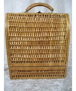 CLEARANCE - Tall Wicker Wine Bottle Caddy with Handle up to 3 Bottles - $162.50 MXN