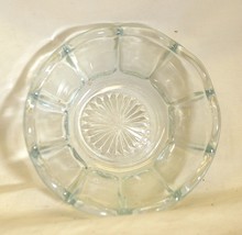 Scalloped Custard Berry Bowl Clear Glass - £7.81 GBP