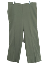 Alfred Dunner Women&#39;s  Size 16 NWT Green Pants Business Carrier Elastic Waist - £8.27 GBP