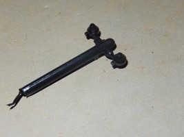 LIONEL PART - 8003-055- PLASTIC AXLE BEARING - TWO PIECES- NEW    -H29 - $25.13 MXN
