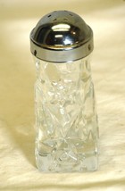 EAPC Prescut Clear Salt or Pepper Shaker Star of David Anchor Hocking - $14.84