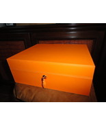 Brizard and Co Airflow Humidor in Racing Orange Leather 60 / 70. NIB - $14,608.33 MXN