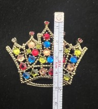 Rare Weiss Colorful Rhinestone and Gold Tone Crown Brooch - £50.99 GBP