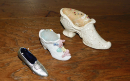 VINTAGE Shoe Pin Cushions Sewing Florenza Metal Porcelain Ceramic ANTIQUE - $41.57