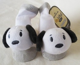 Hallmark Itty Bittys Baby Peanuts Snoopy Rattle Socks (Size 0-12 Months) - £10.14 GBP