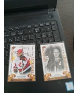 Tim Hortons Collectors Series Ud Canvas Legends Lot  Of 2 - $84.39 MXN