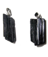 2  ROUGH NATURAL MINERAL BLACK TOURMALINE STONE PENDANTS ON 24 in BALL  ... - £8.16 GBP