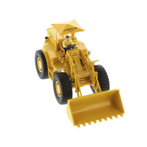 CAT Caterpillar 966A Wheel Loader Yellow with Operator &quot;Vintage Series&quot; 1/50 ... - £84.69 GBP