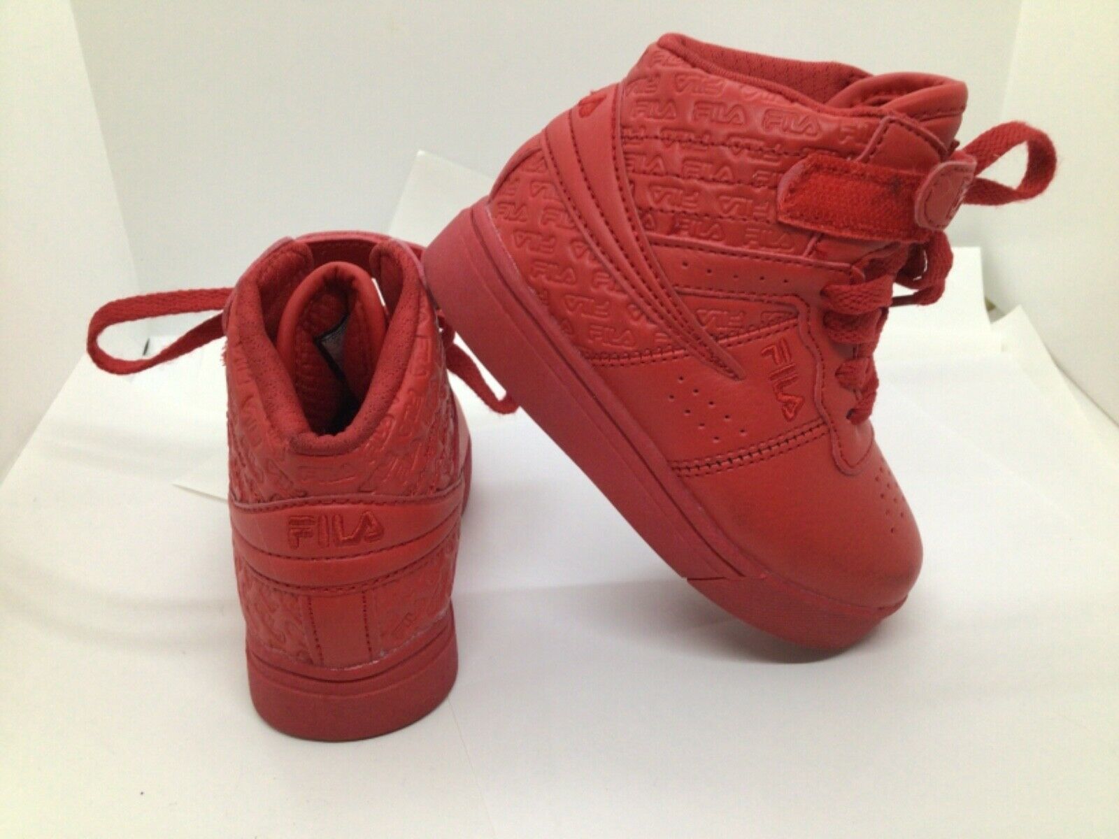Fila 7cm00652-600 Red High Tops Kids Shoes Tie Up With Strap Basketball Size 7Y - $22.77