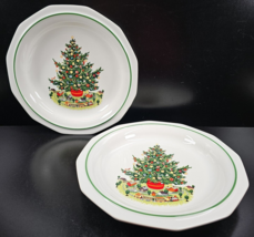 2 Pfaltzgraff Christmas Heritage Breakfast Plate Set Multisided Holiday Tree Lot - £43.81 GBP