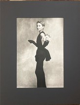 Helmut Newton sans Titre 4 Photolitho Femelle Portrait Art - £87.36 GBP