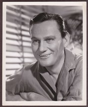 Wendell Corey - Laughing Anne, Republic Pictures Movie Promo Photo (1943) - £10.19 GBP