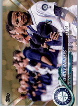 2018 Topps Gold 176 Seattle Mariners Team Card Seattle Mariners - £2.18 GBP