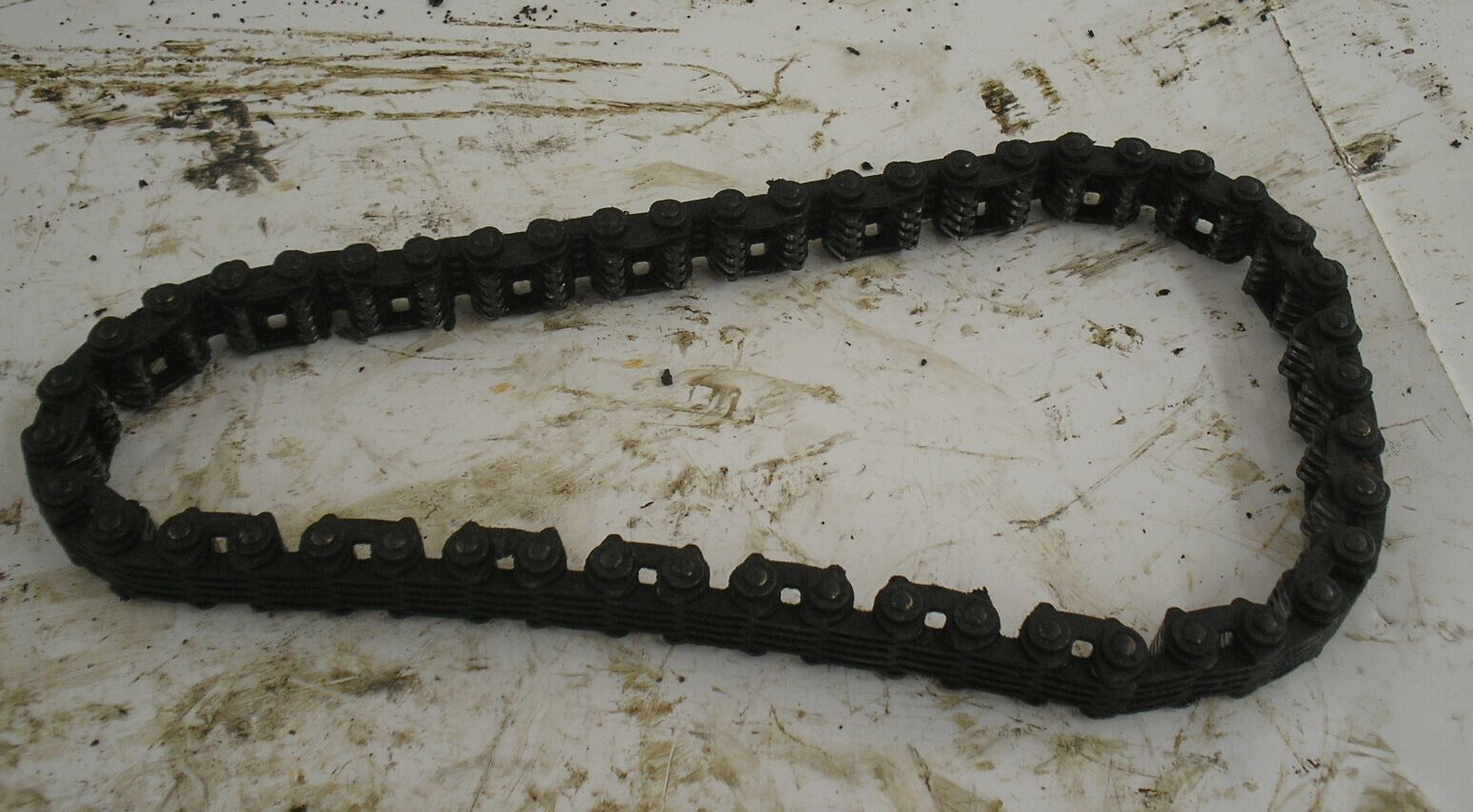 1974 Ford 390 2V Timing Chain & Gear - $14.88