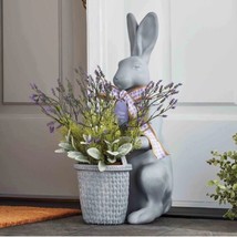 24&quot; Bunny With Removeable faux floral arrangement (sc) - £134.35 GBP